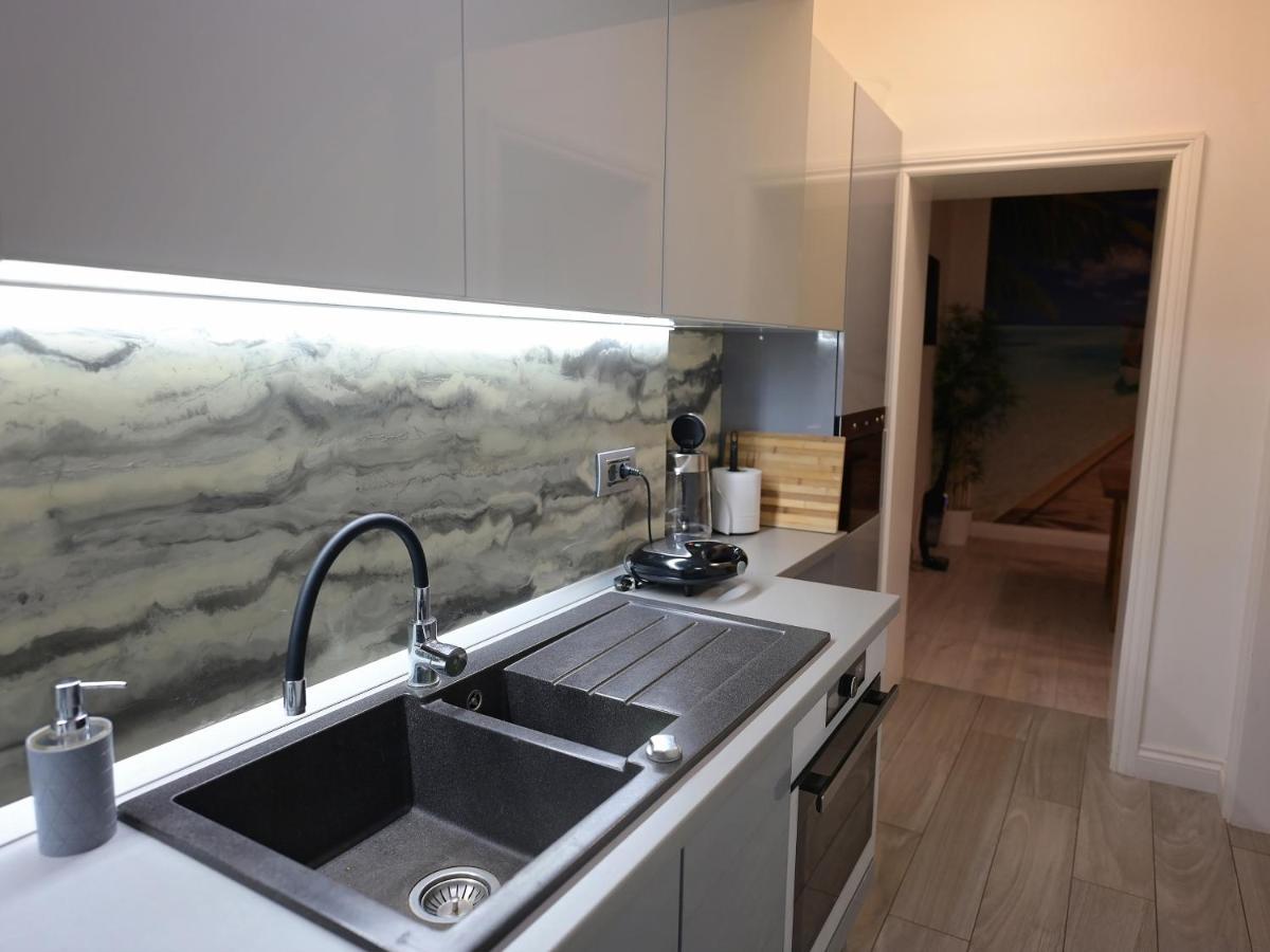 Ase Premium House Villa Сучеава Екстериор снимка