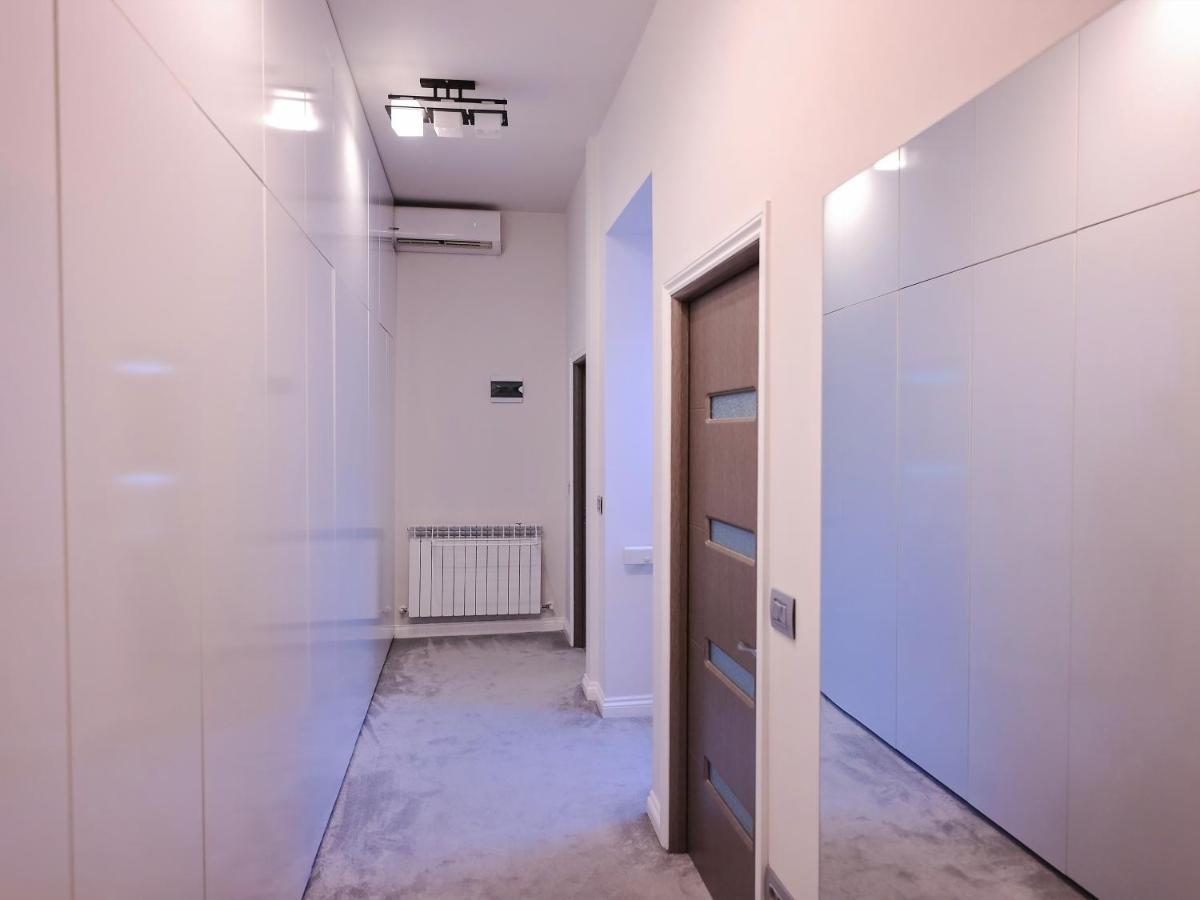 Ase Premium House Villa Сучеава Екстериор снимка