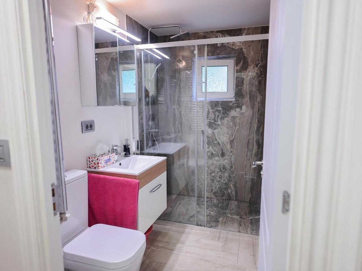 Ase Premium House Villa Сучеава Екстериор снимка