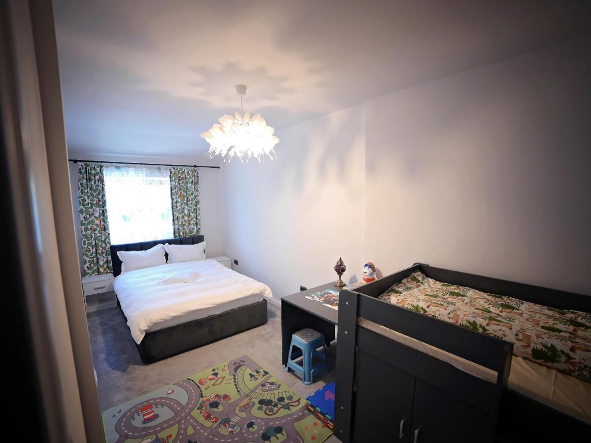 Ase Premium House Villa Сучеава Екстериор снимка